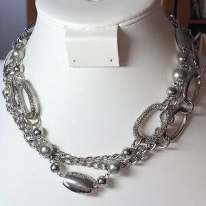 Premiere Designs chain necklace in silver tone